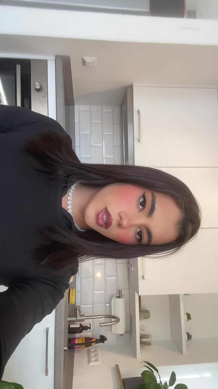 @ana lara 💋