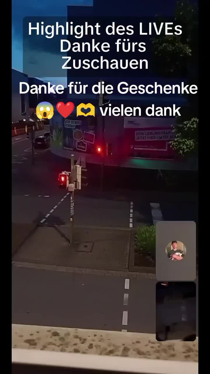 @𝓝𝓸𝓫𝓸𝓭𝔂