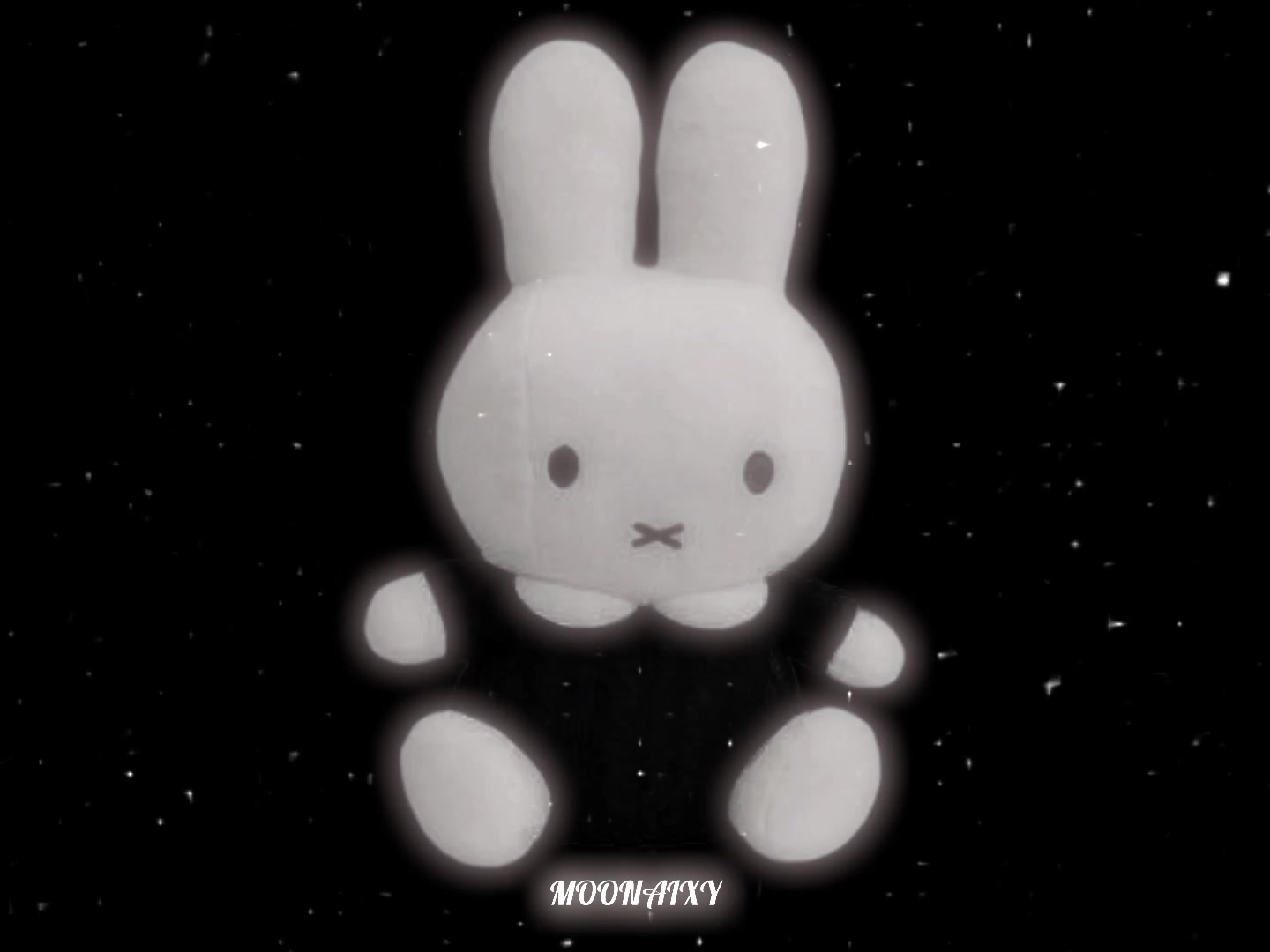 @#𝑴𝒐𝒐𝒏𝒂𝒊𝒙𝒚!?•••