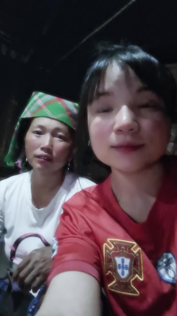 @v&agrave;ng s&agrave;y