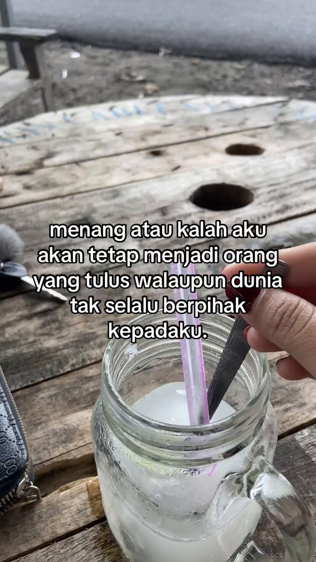 @🧚🏻&zwj;♀️