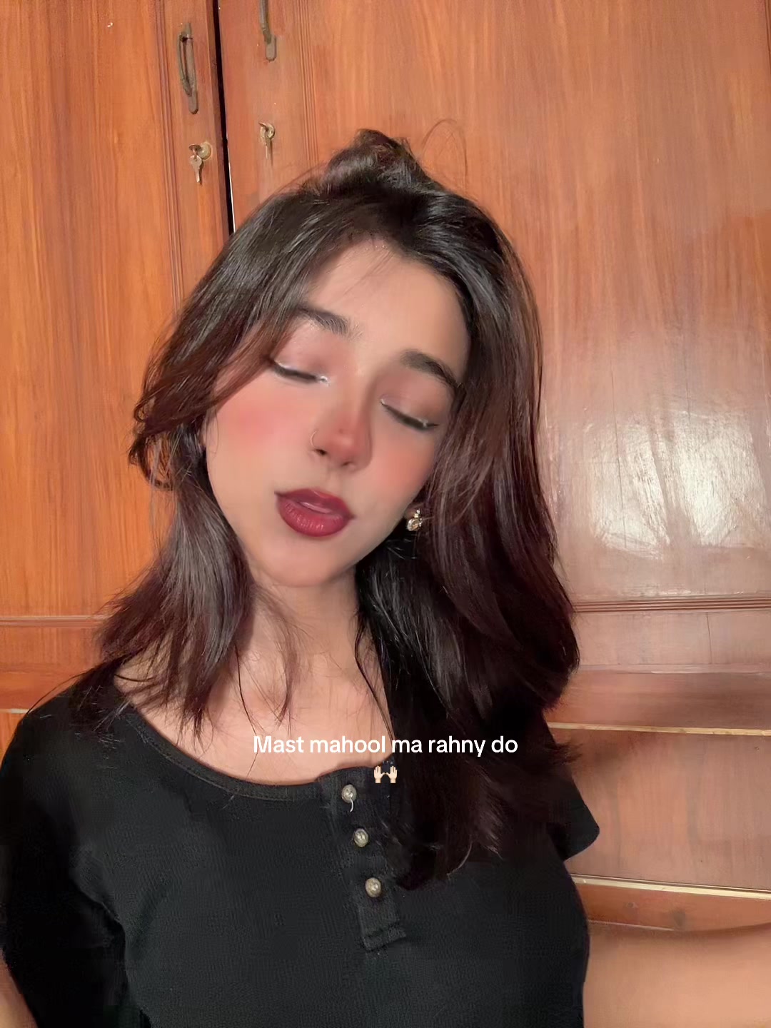 @Momielive_