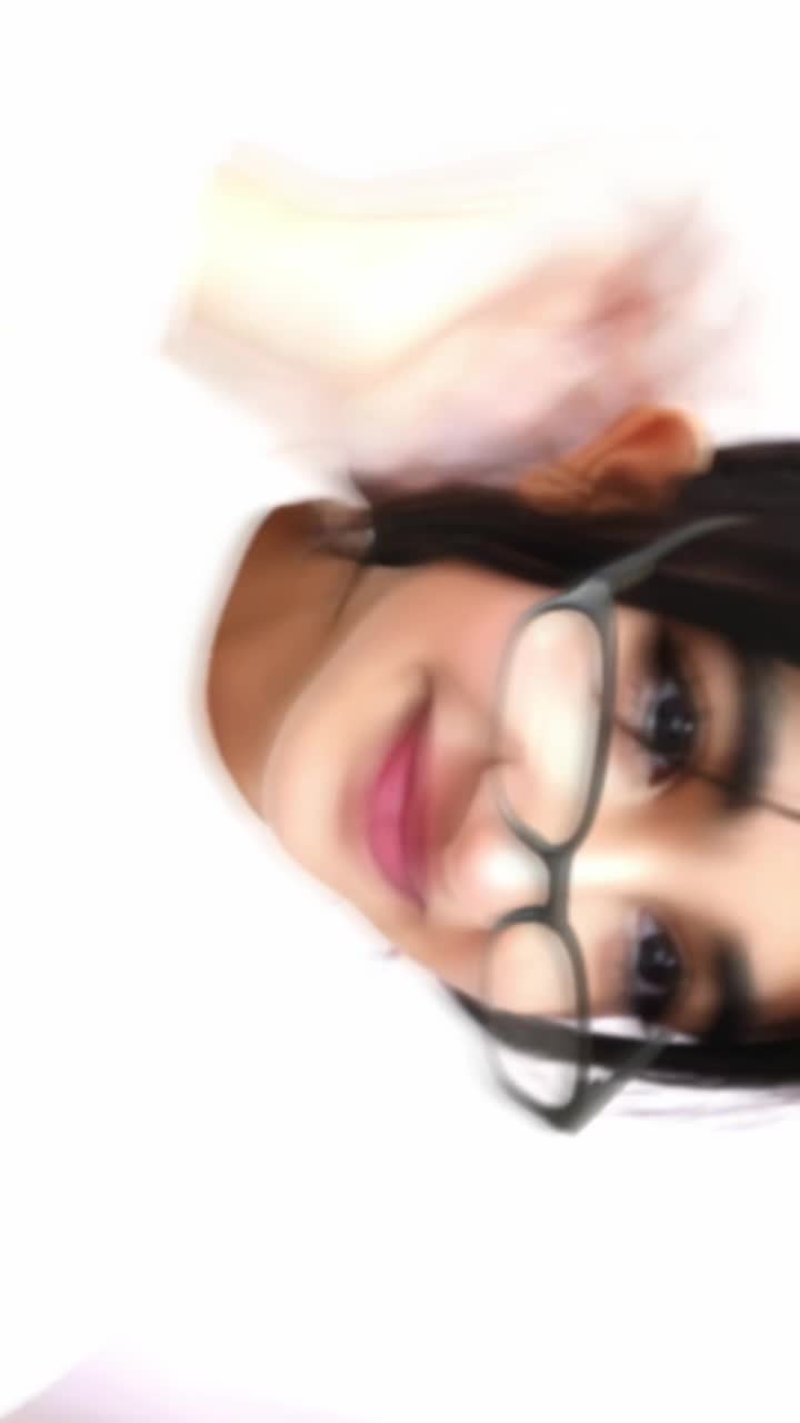@elena