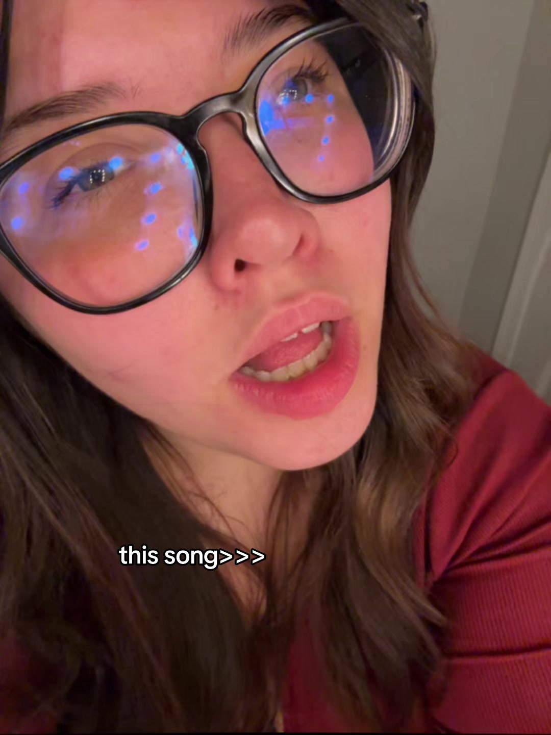 @ellie🧸