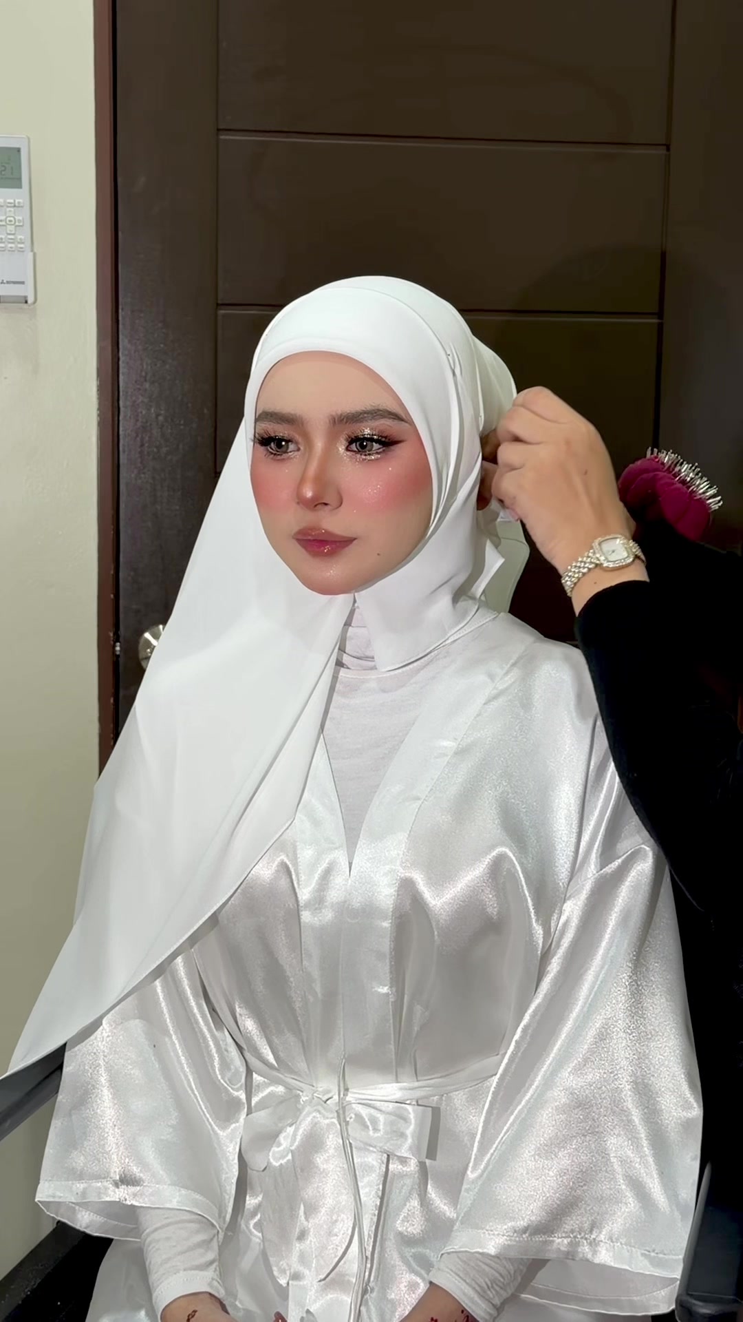 @Azzy_Syazlieyn
