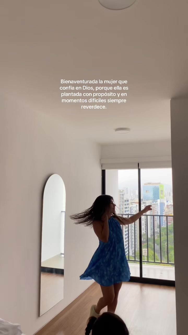 @Anneliesse Rivadeneyra