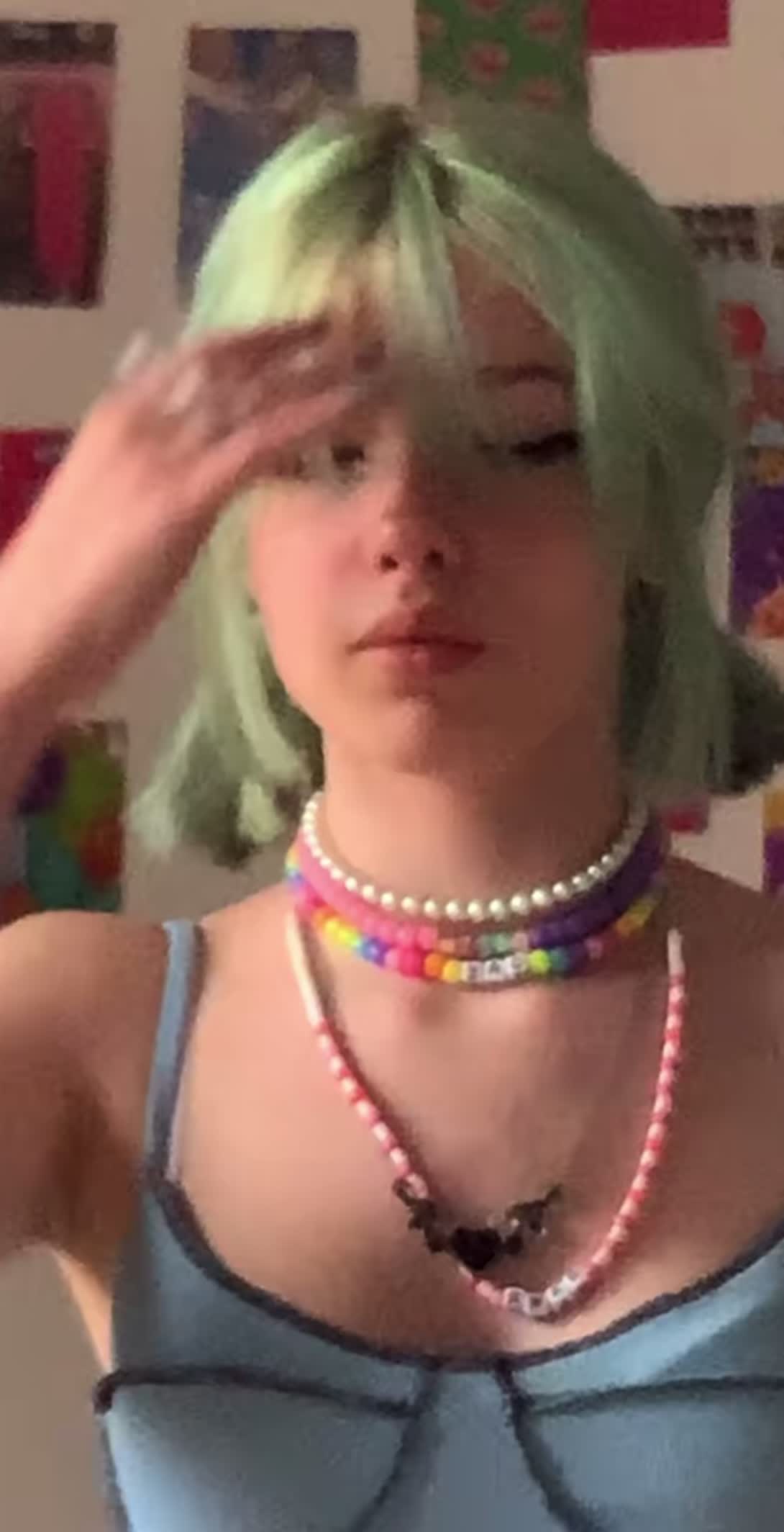 @꩜