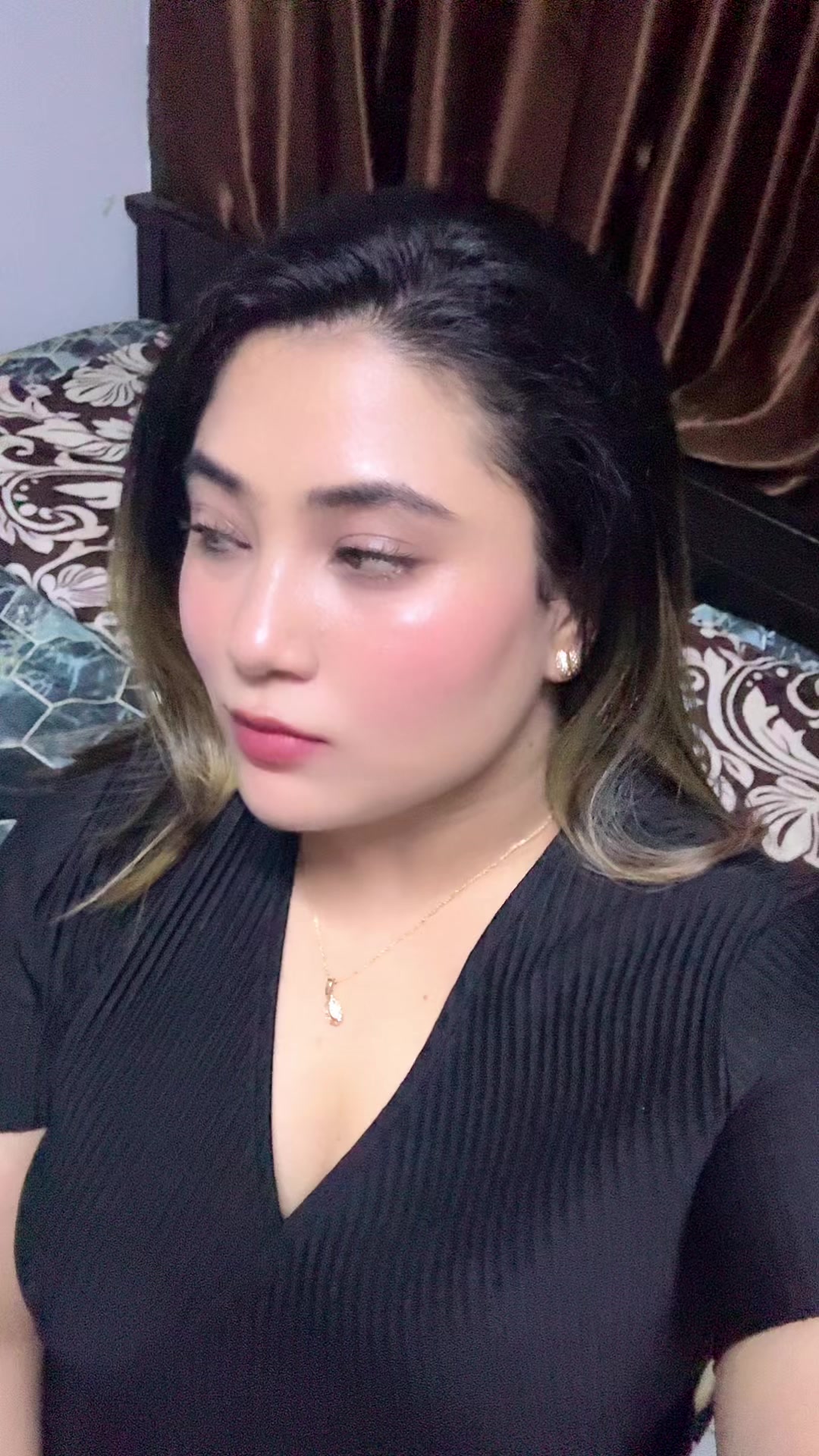 @Ashmu dahal 🧿🧿