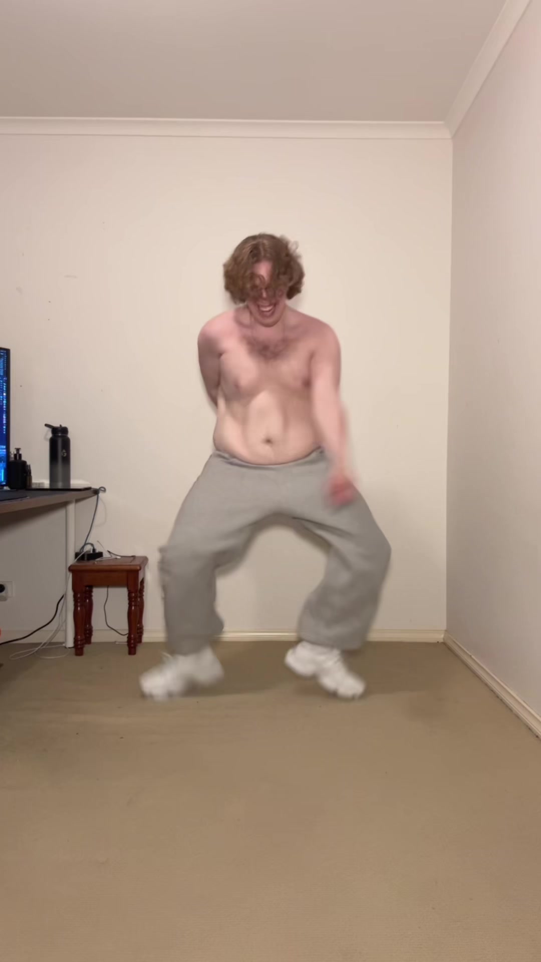 @Maakwithak