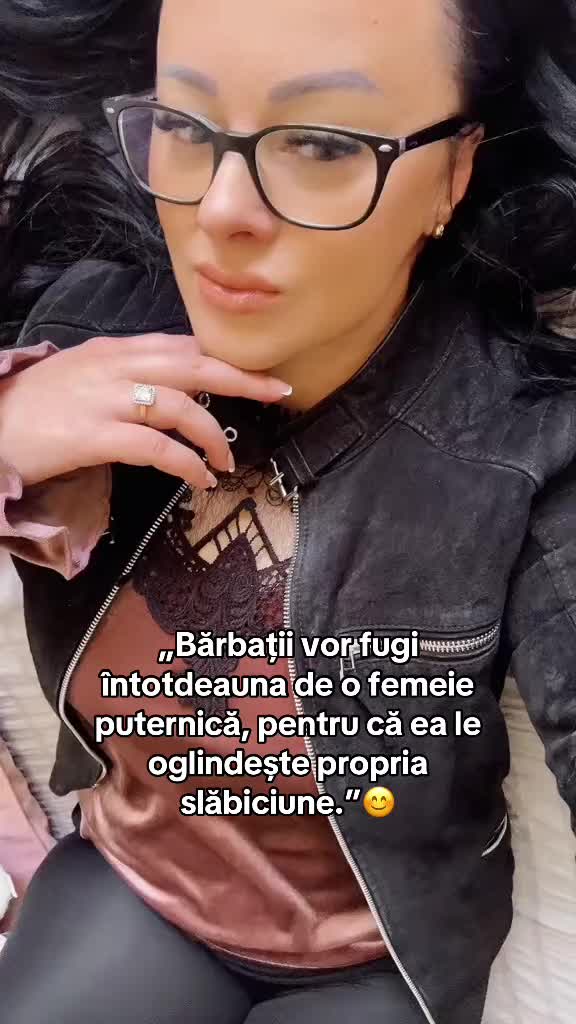 @Gabriela Flo🇹🇩🇩🇪