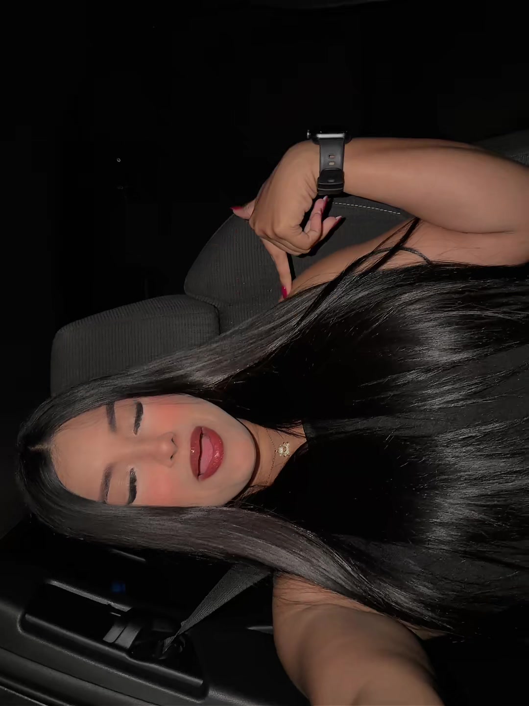 @Isisadarve
