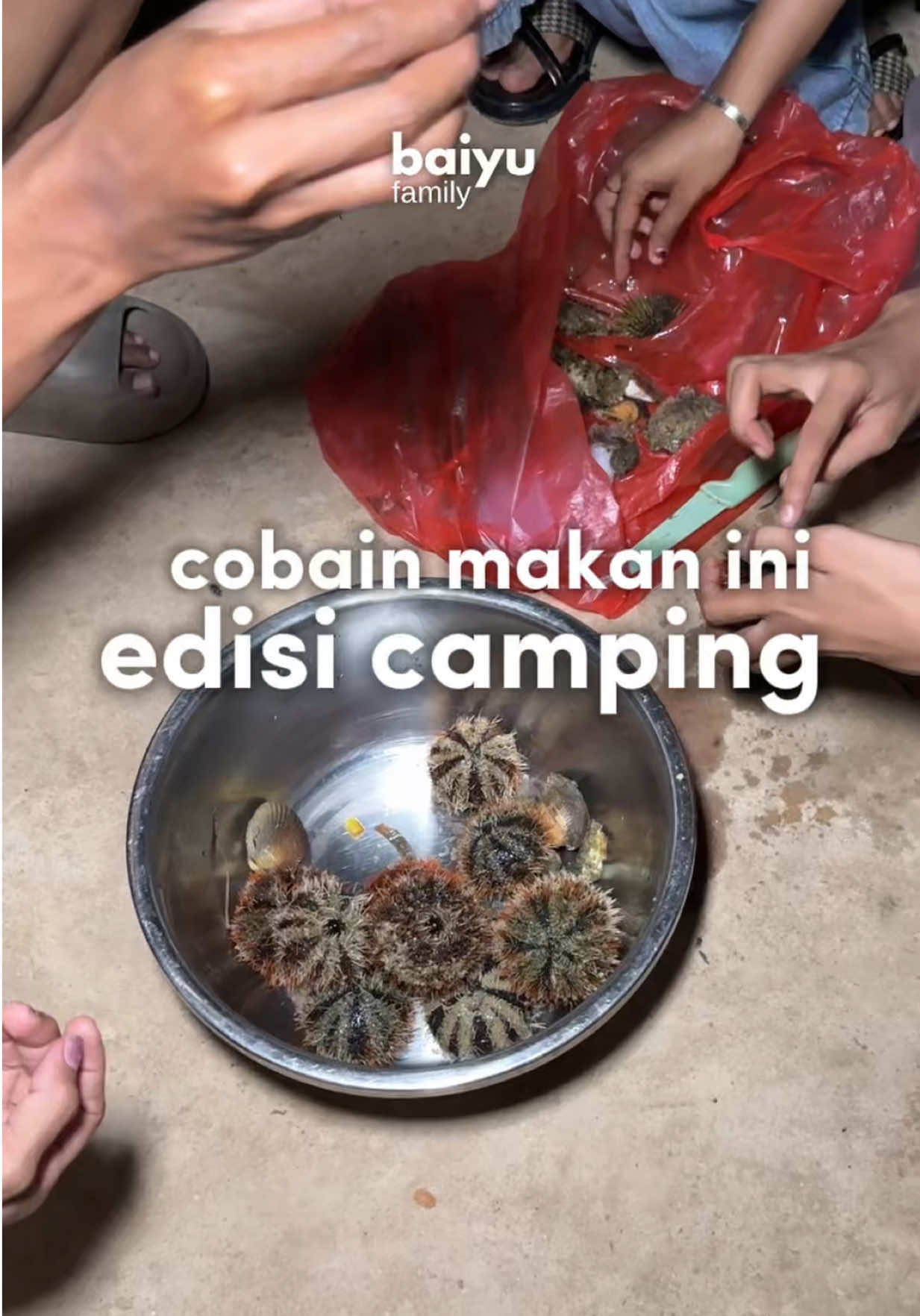 @suka review tempat hits
