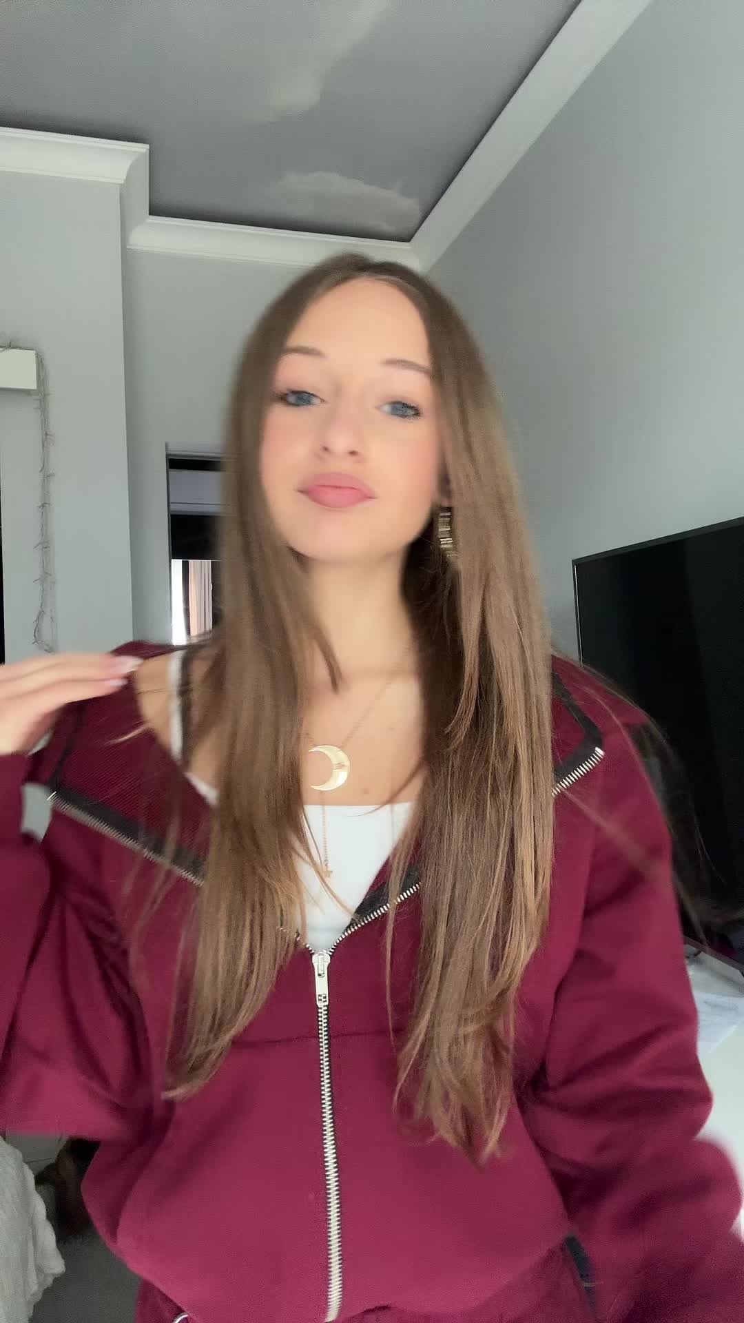 @INESKA🪼