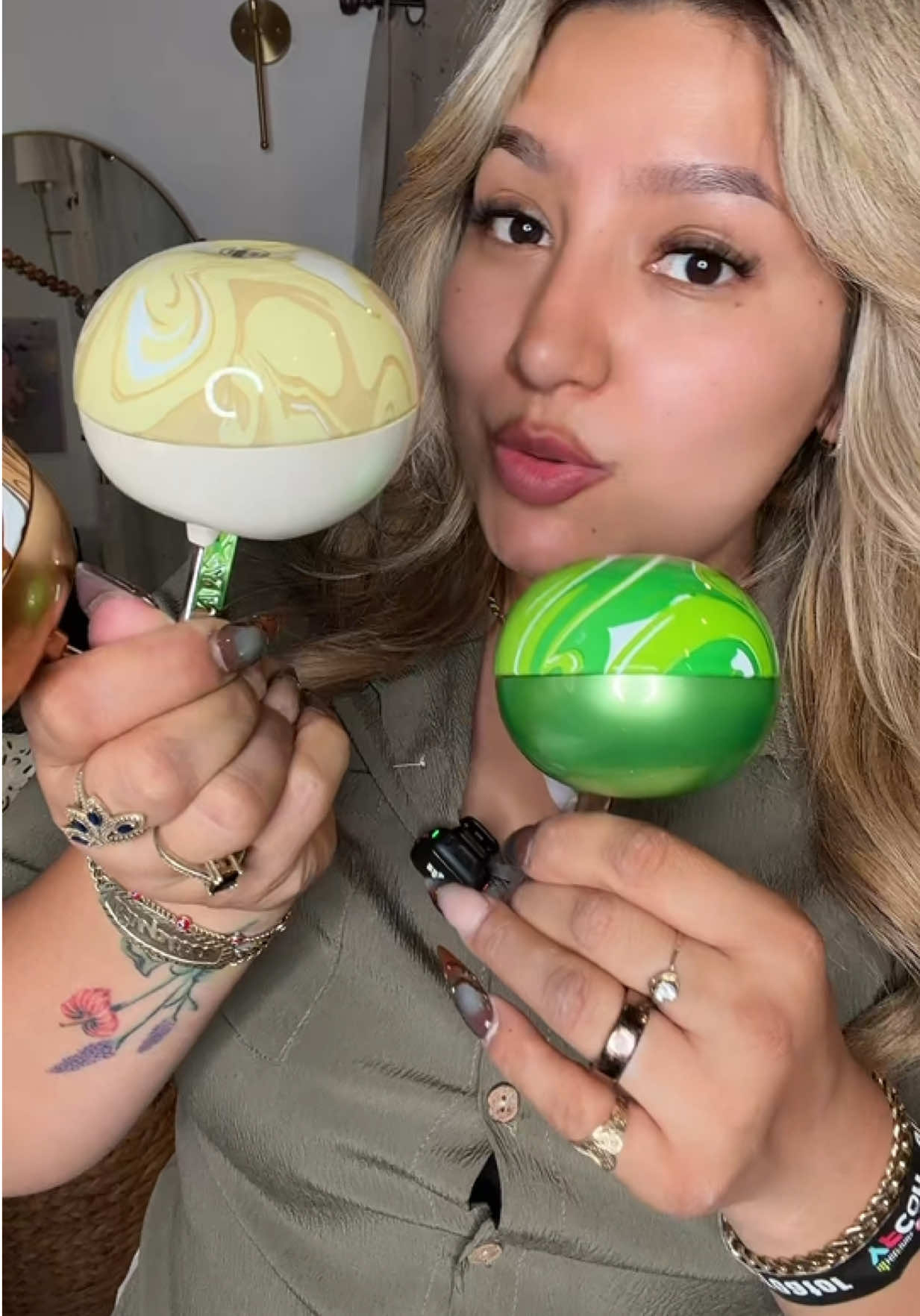 @lupithazzepeda
