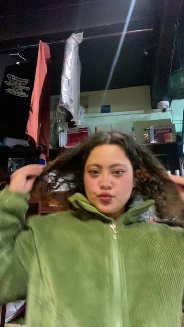@curly chloë 🏳️🌈