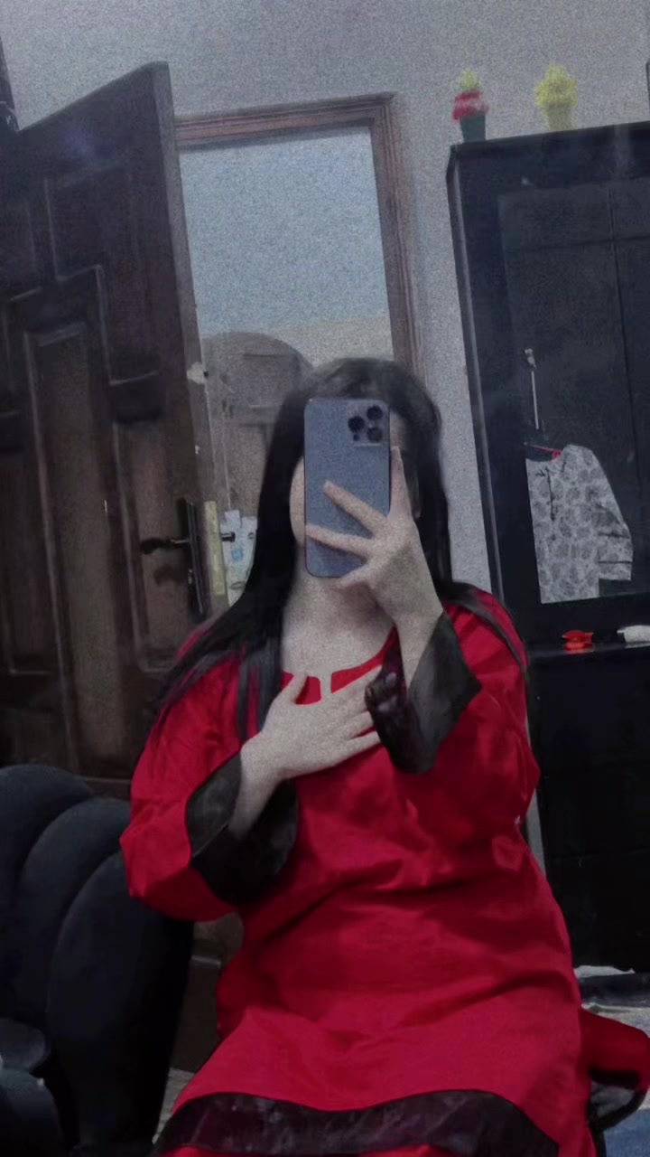 @K•
