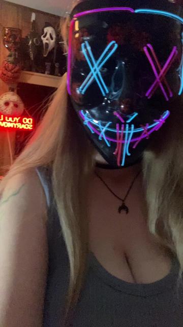 @horror queen 🧟♀️👑