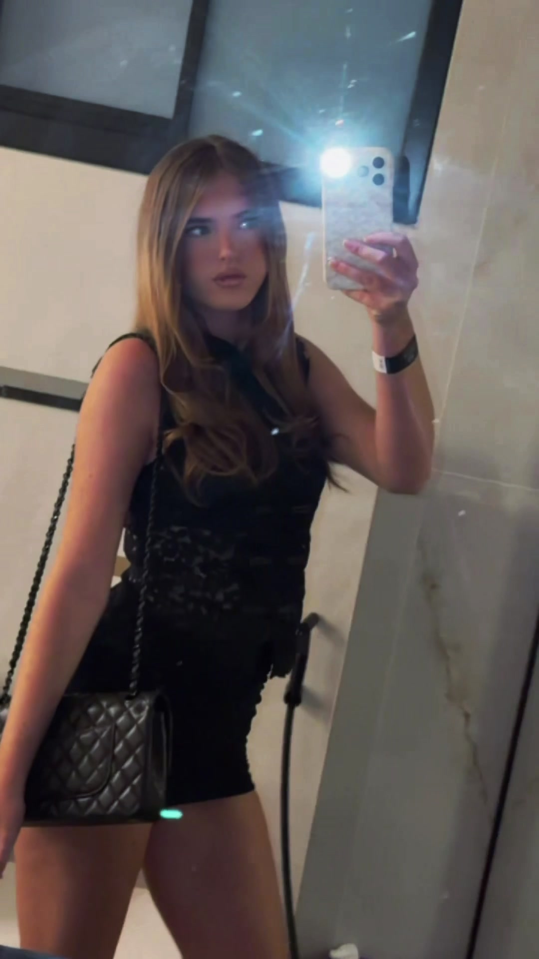 @eviemae.x4