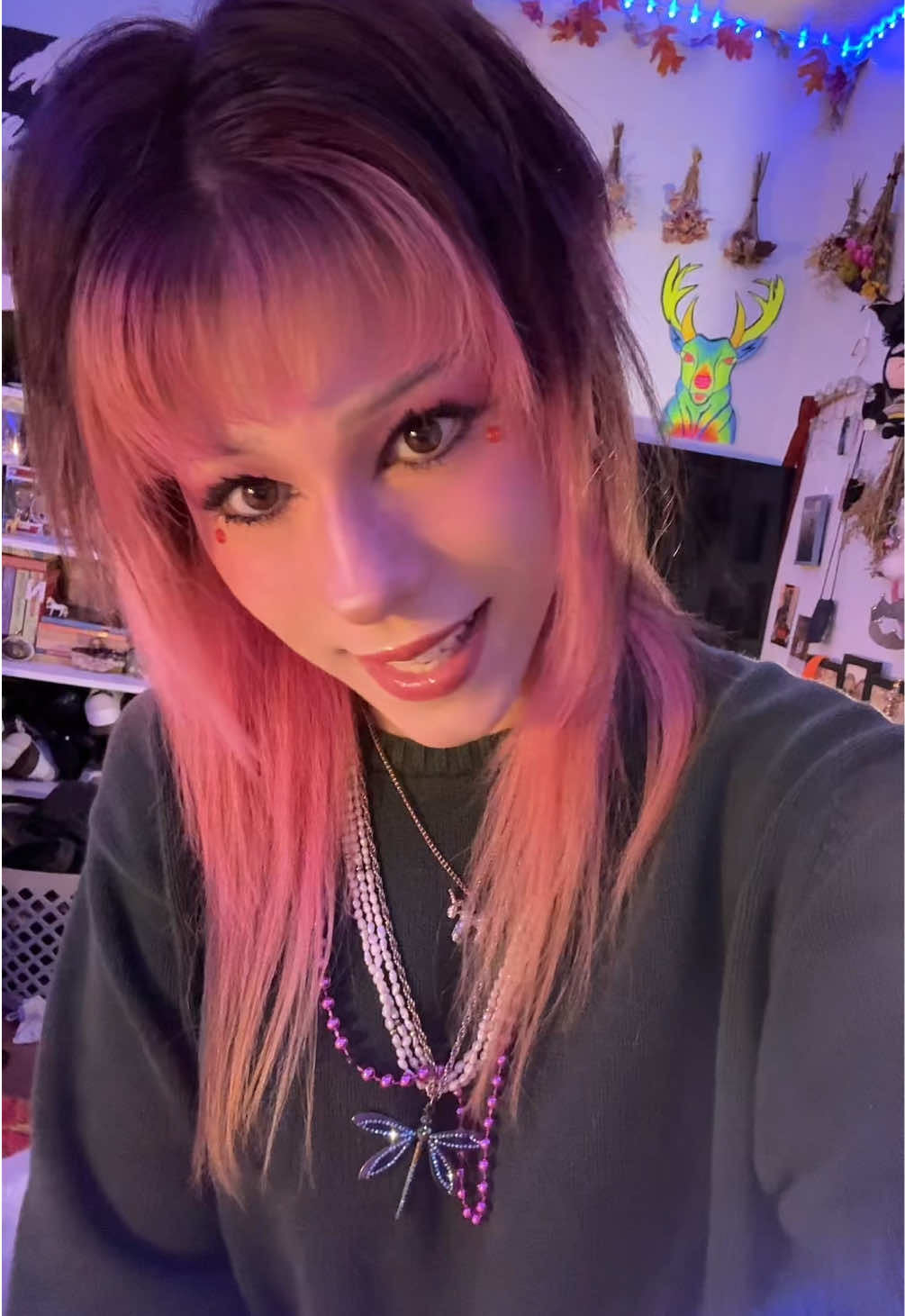 @️