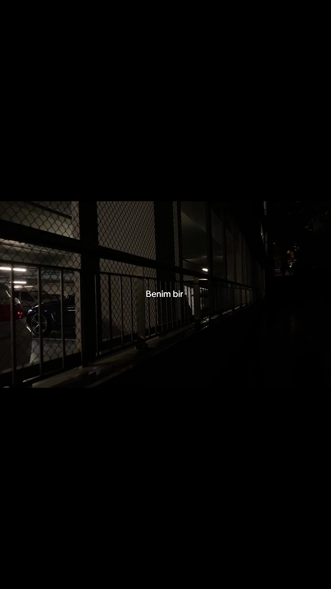 @𝓜.