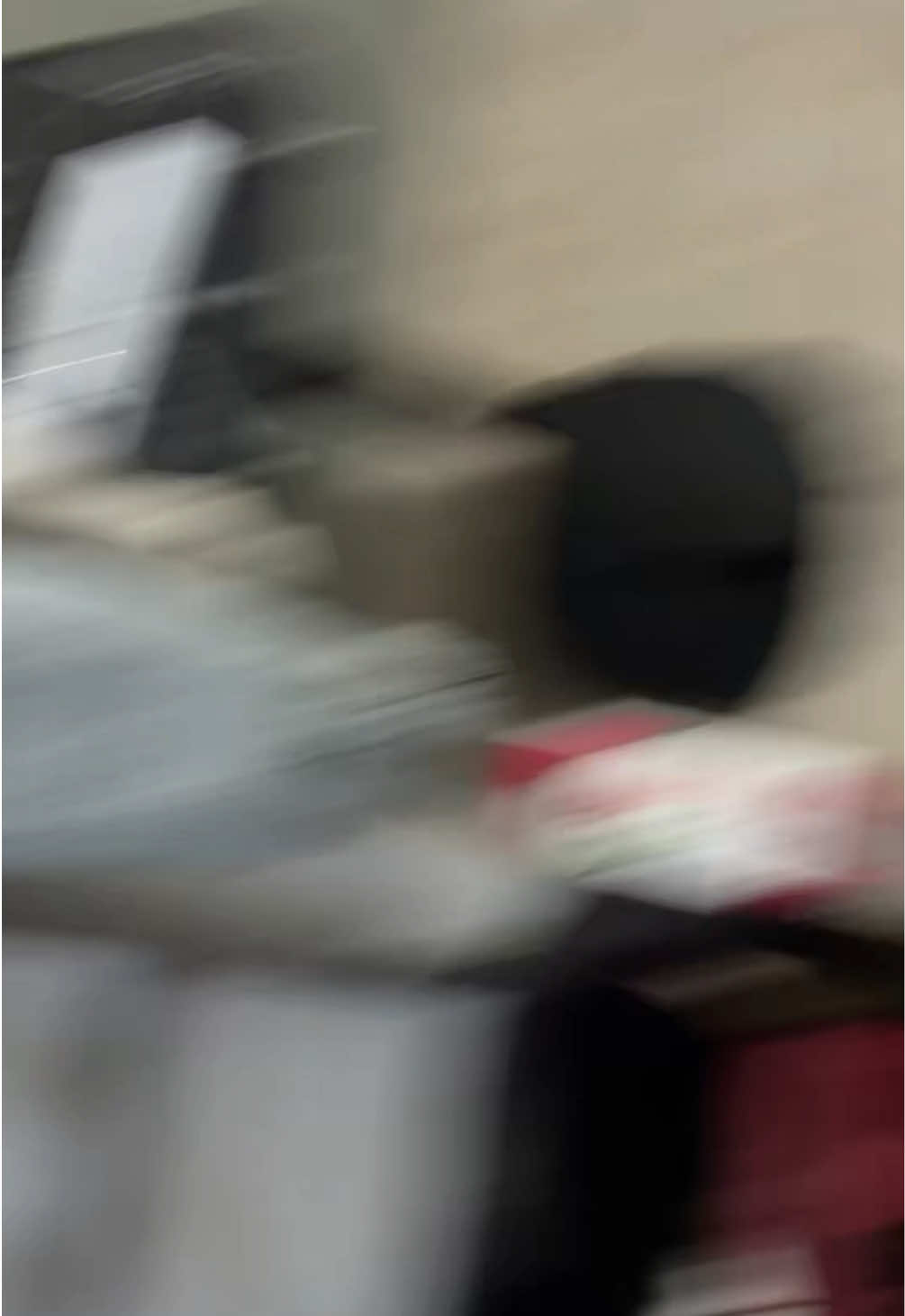 @꧁🅴̆̈🅼̆̈🅾̆̈🅽̆̈꧂