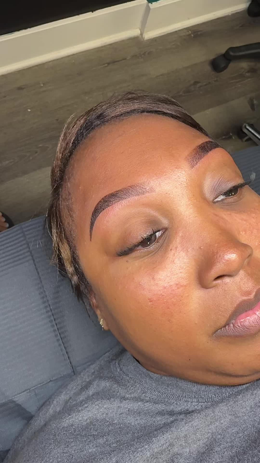 @divinityluxebeautybar