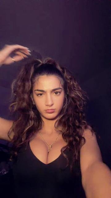 @Eva