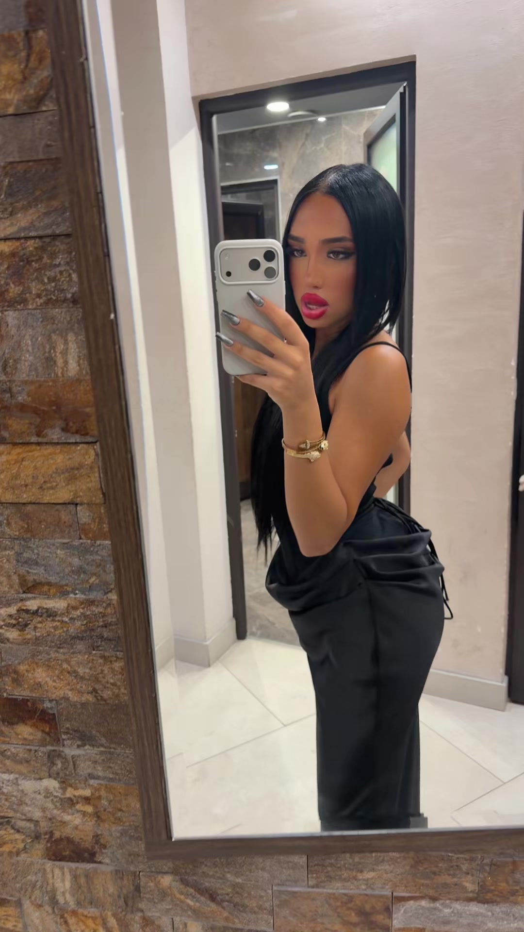 @itsmasica