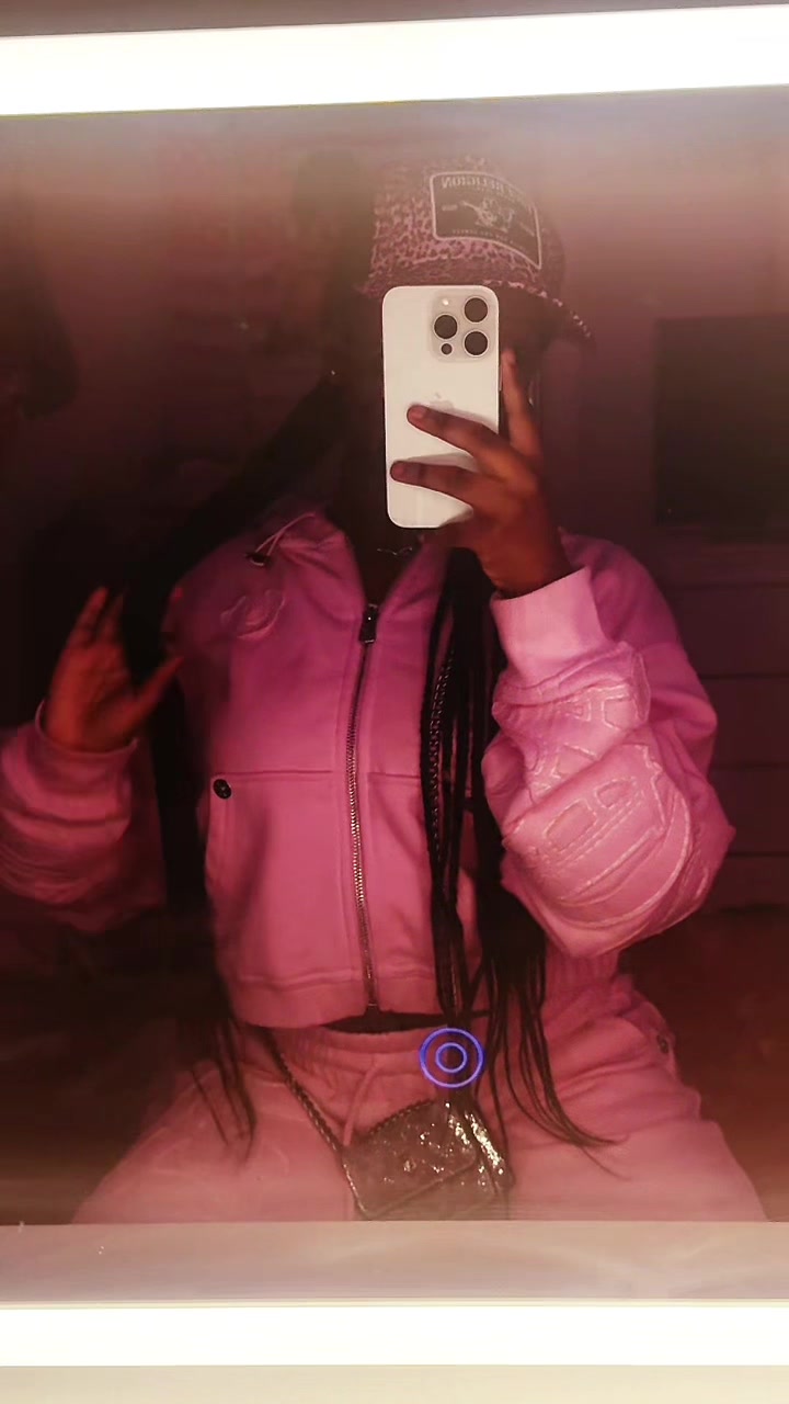 @miymiy 👸🏽 &iquest;