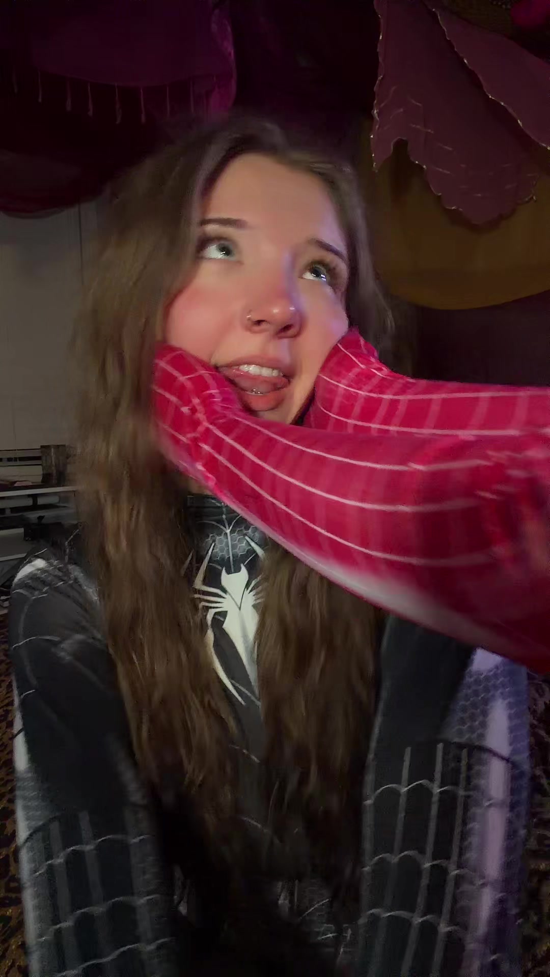 @kenzeygrey