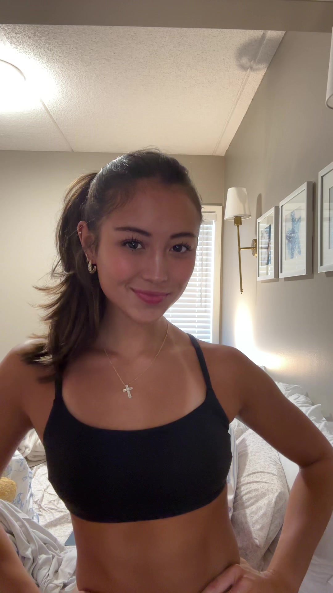 @helllloooo