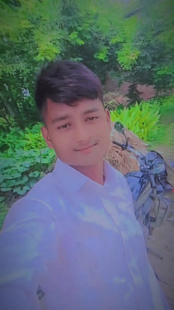 @👑👑👑dipai Maurya 👑👑👑👑