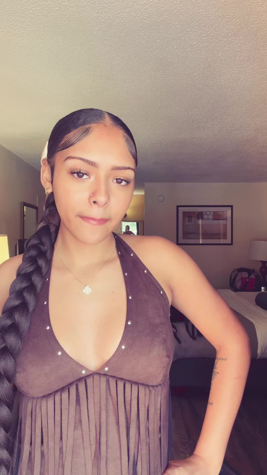 @kelskels