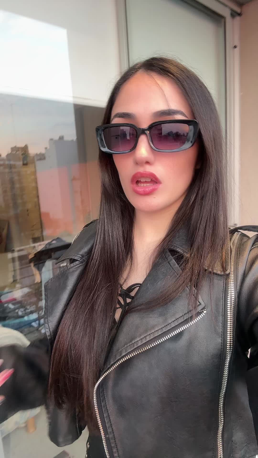 @valeee
