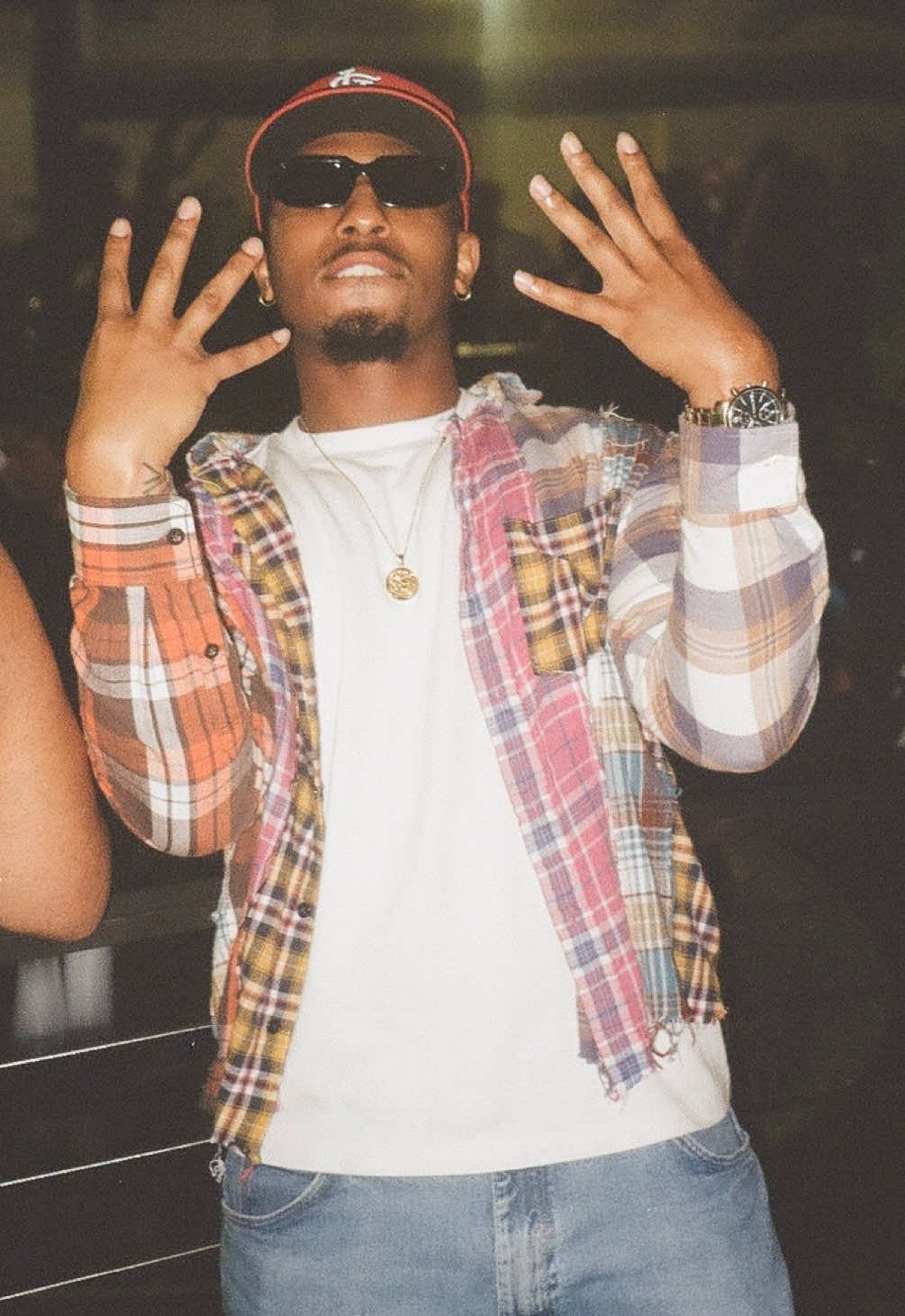@Itsdesmondkj