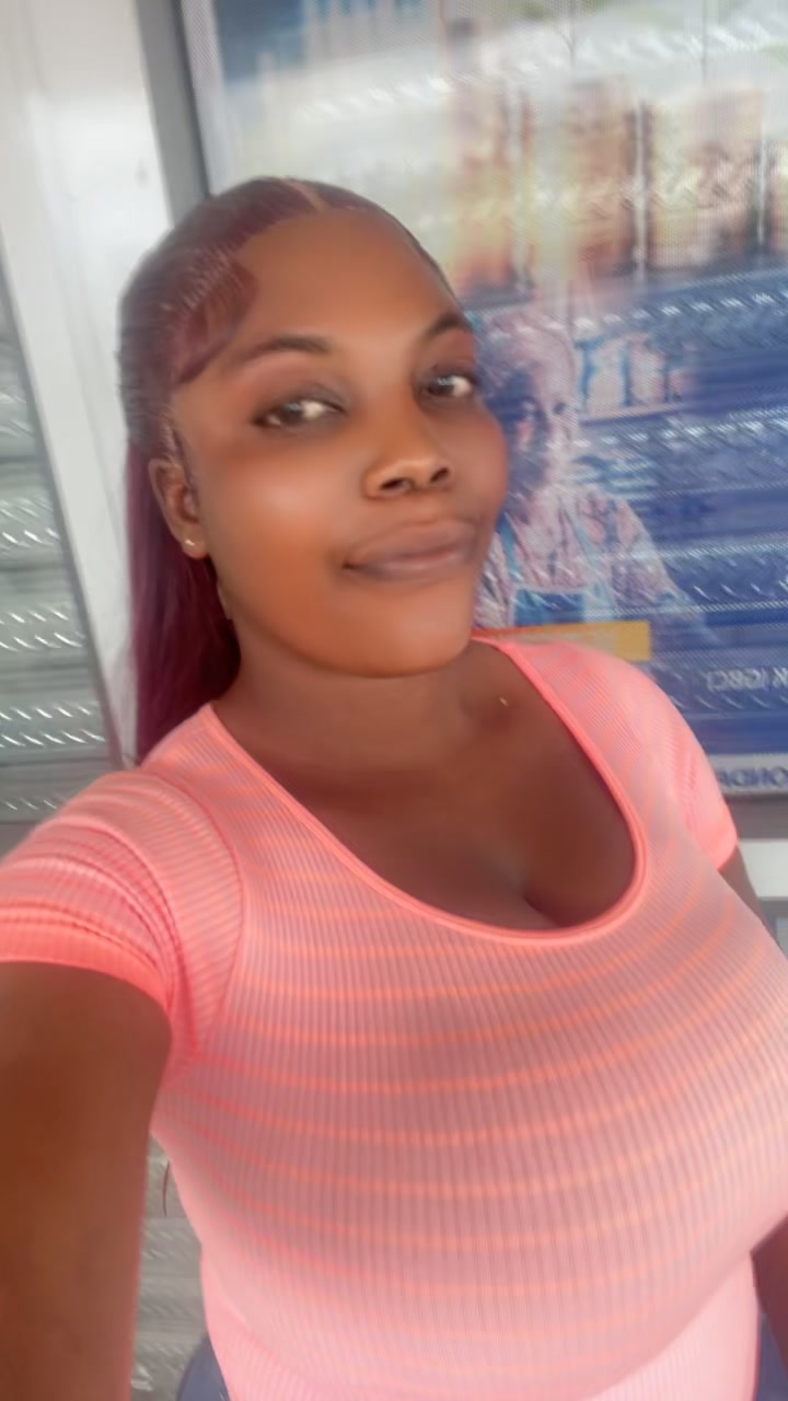 @H🥰a🍎n❤️n🌺y