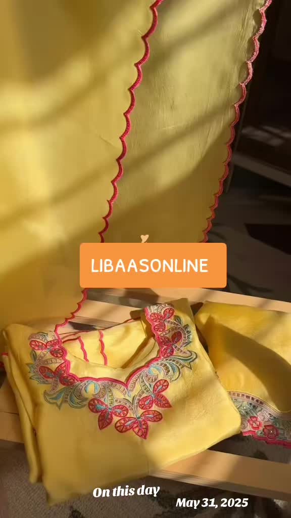 @ਲਿਬਾਸ by ਕੌਰ