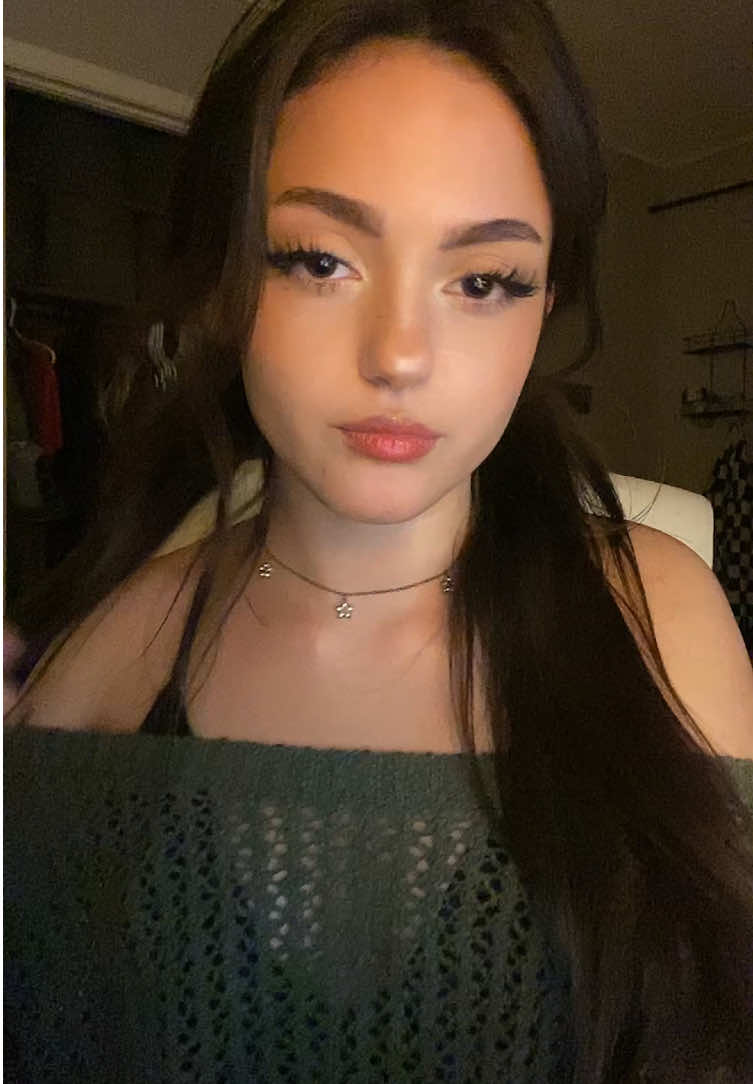 @karebear 🧸