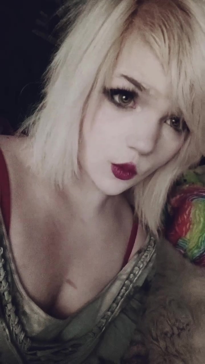 @🦑Xxpierced princessxX🐇