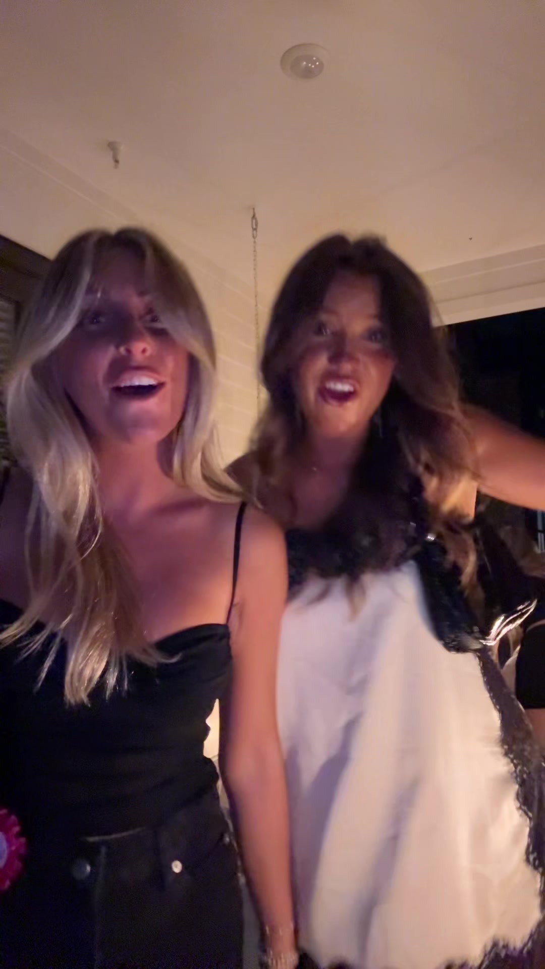 @AVA GALLO