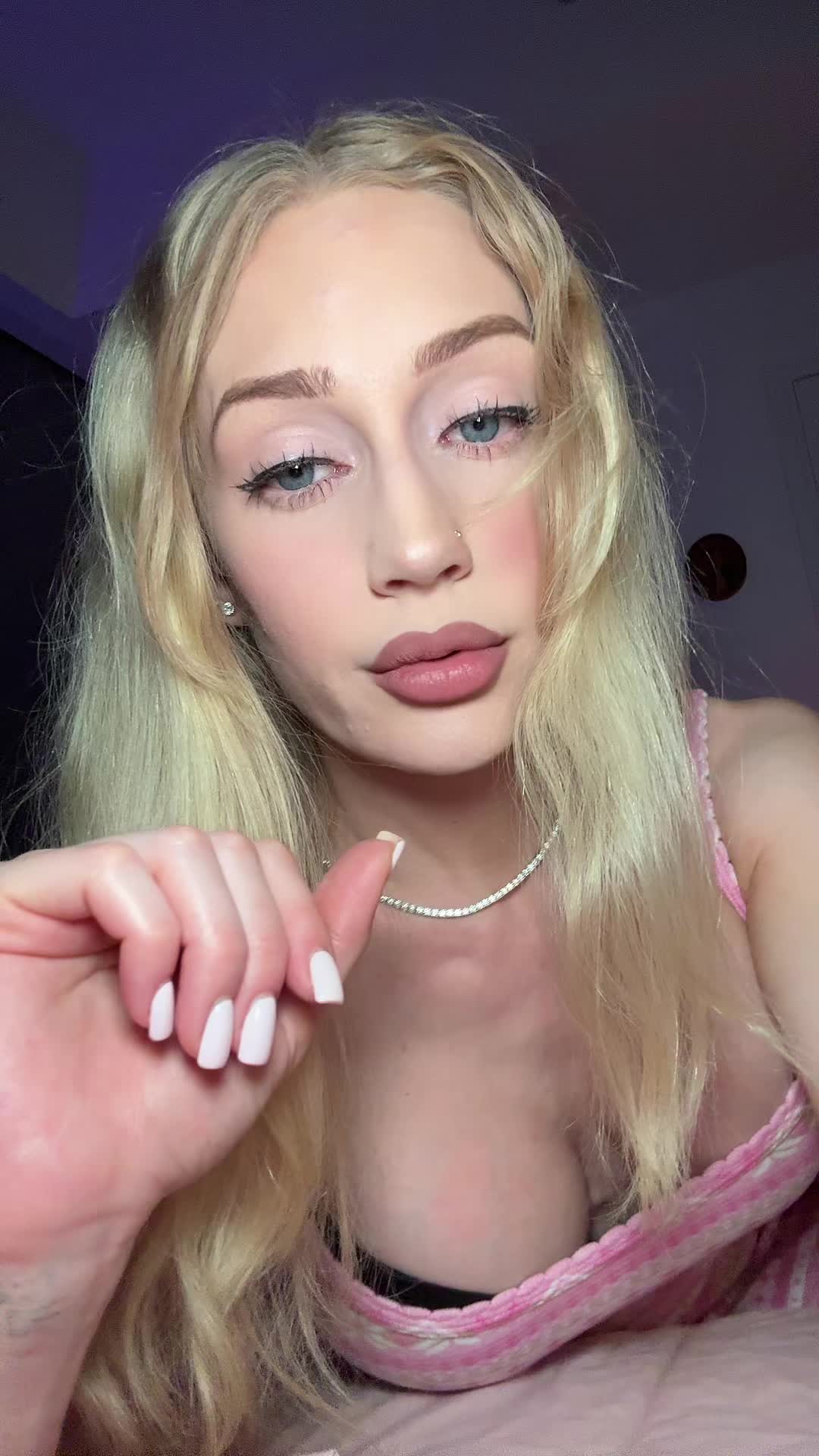 @Emma Starletto🪐💓