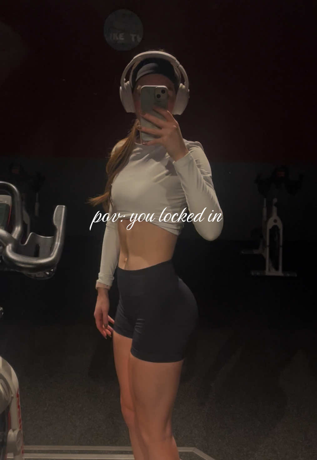 @laineyyy