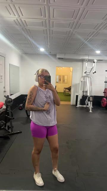 @sireeeena