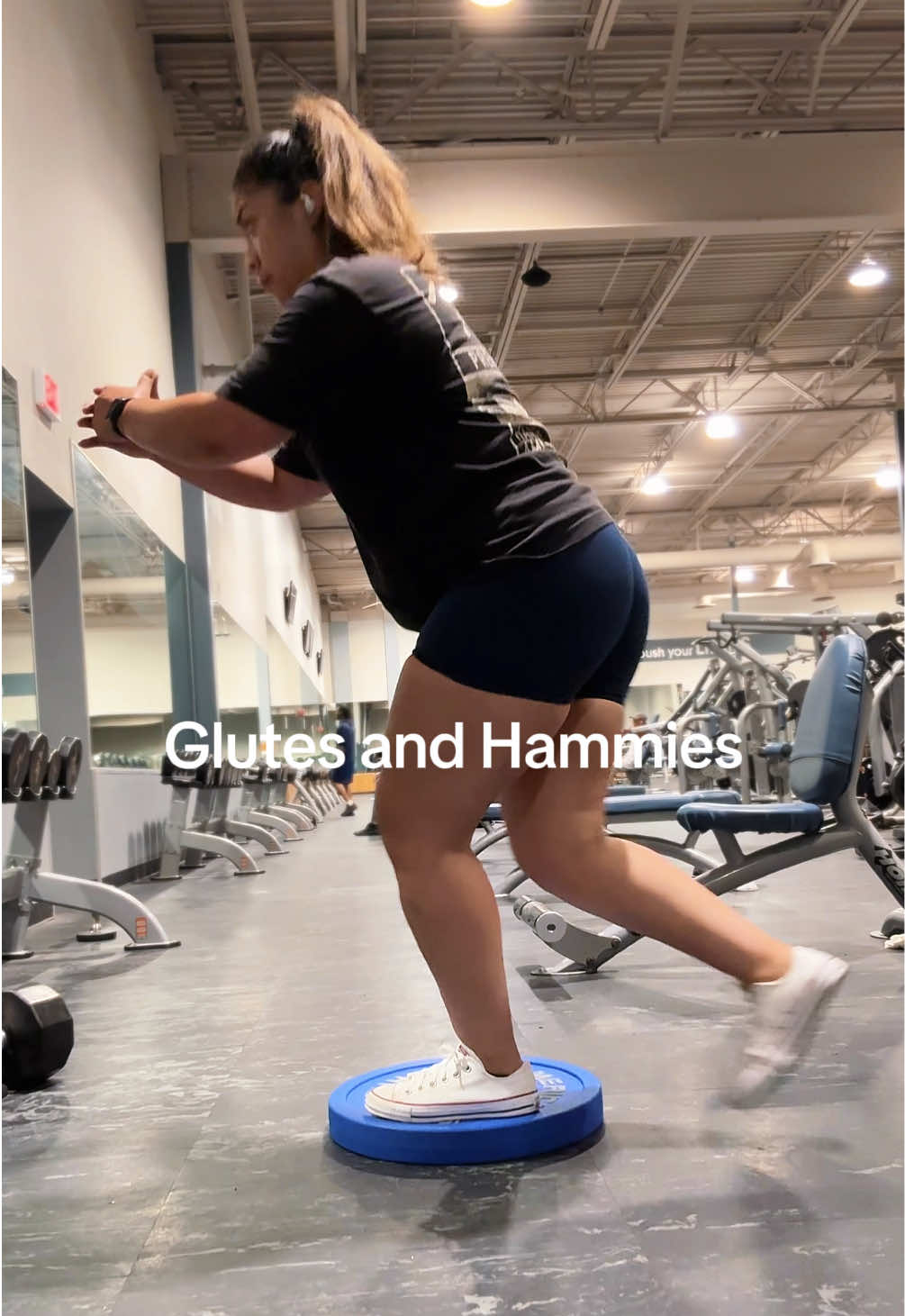 @Cdotpoz