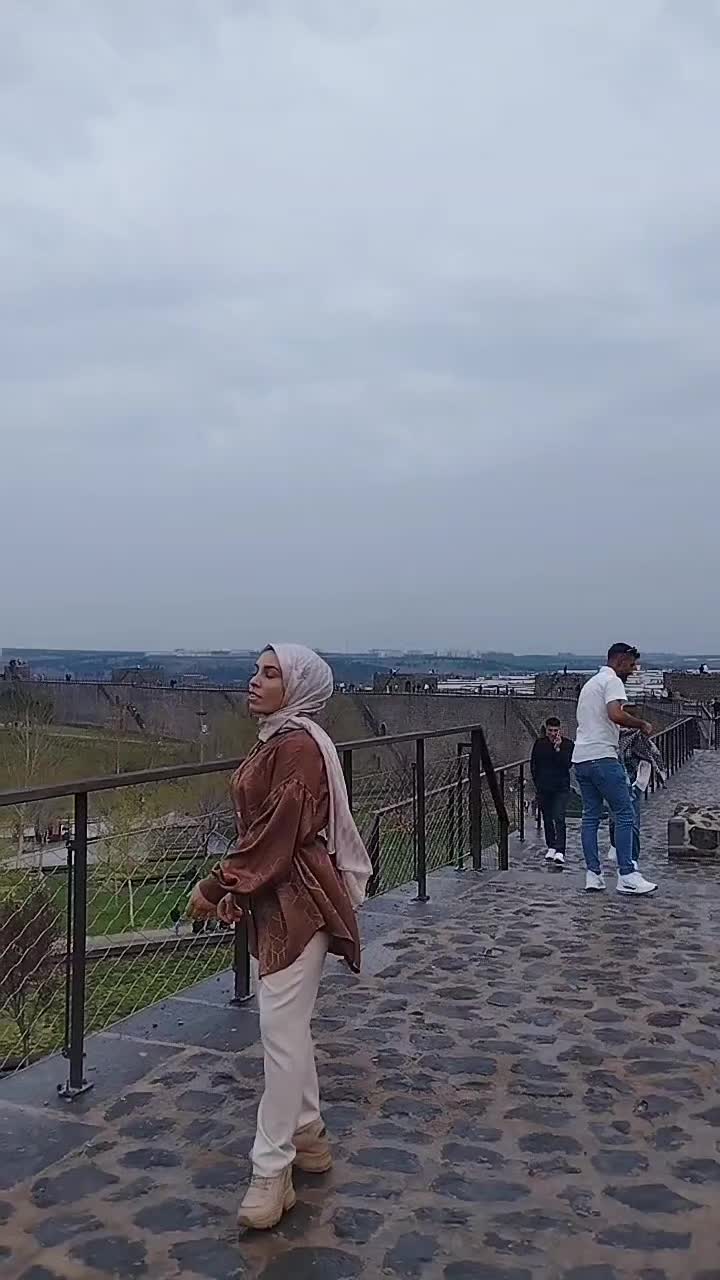 @𝘔𝘦𝘬𝘪𝘺𝘦🪬