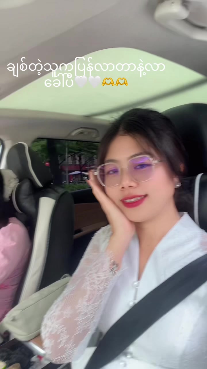 @Thi Thi Naing@Crystalthi