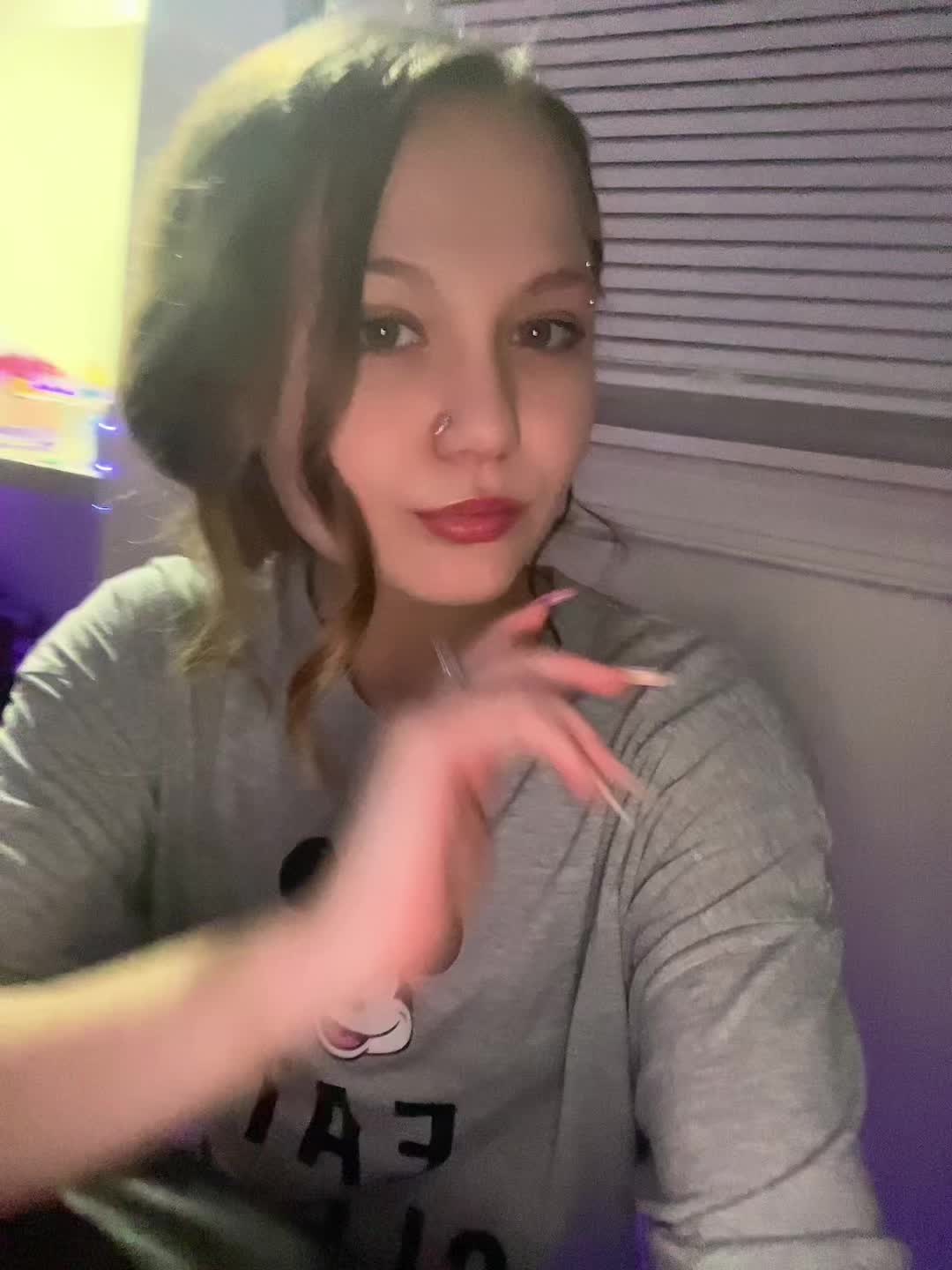 @skyisbubblegumpink
