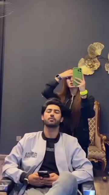 @Mahsit ki crazy fan