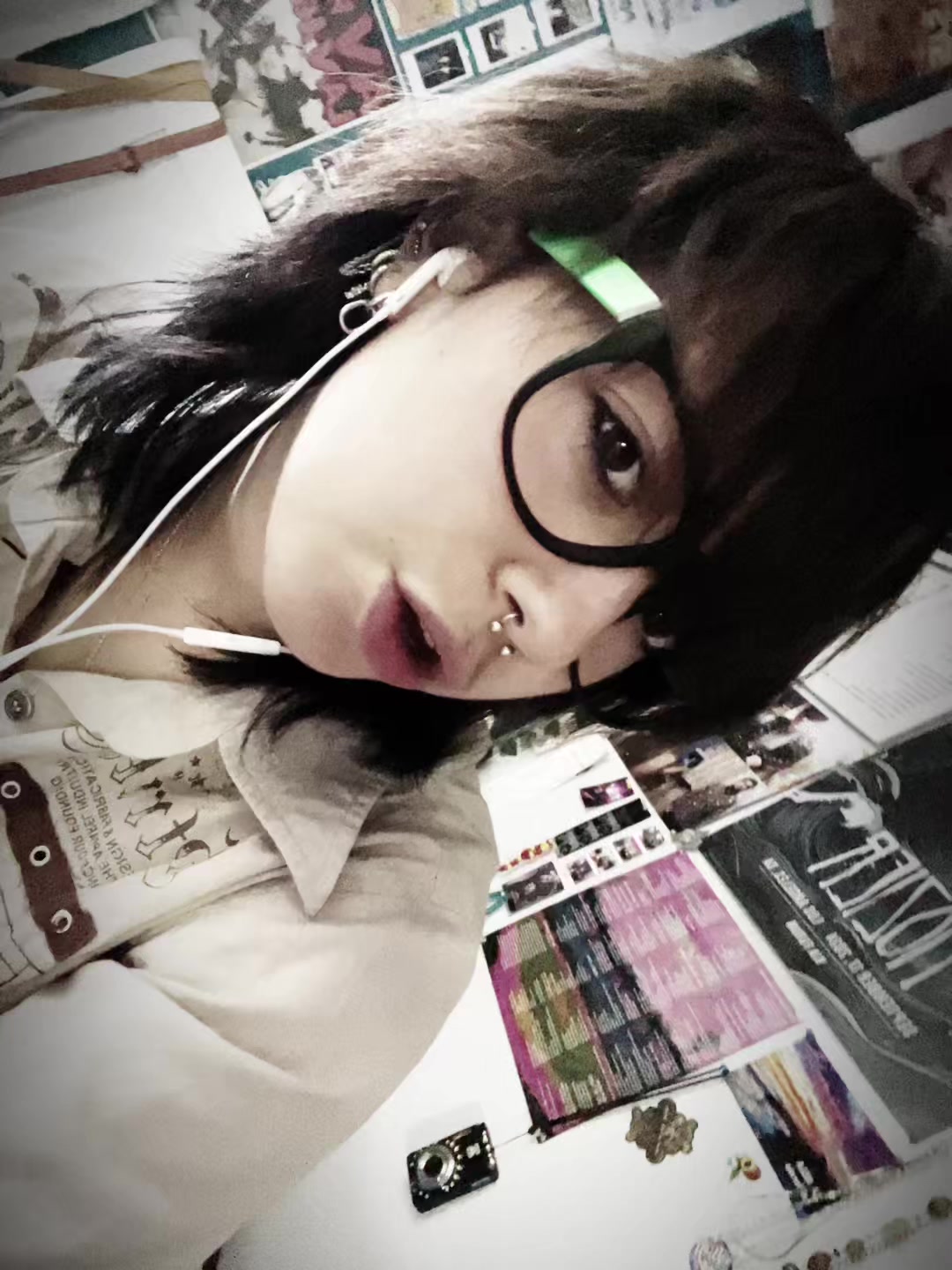 @adinaaaa 击̸🎱🩸🐚💫🍒🎹