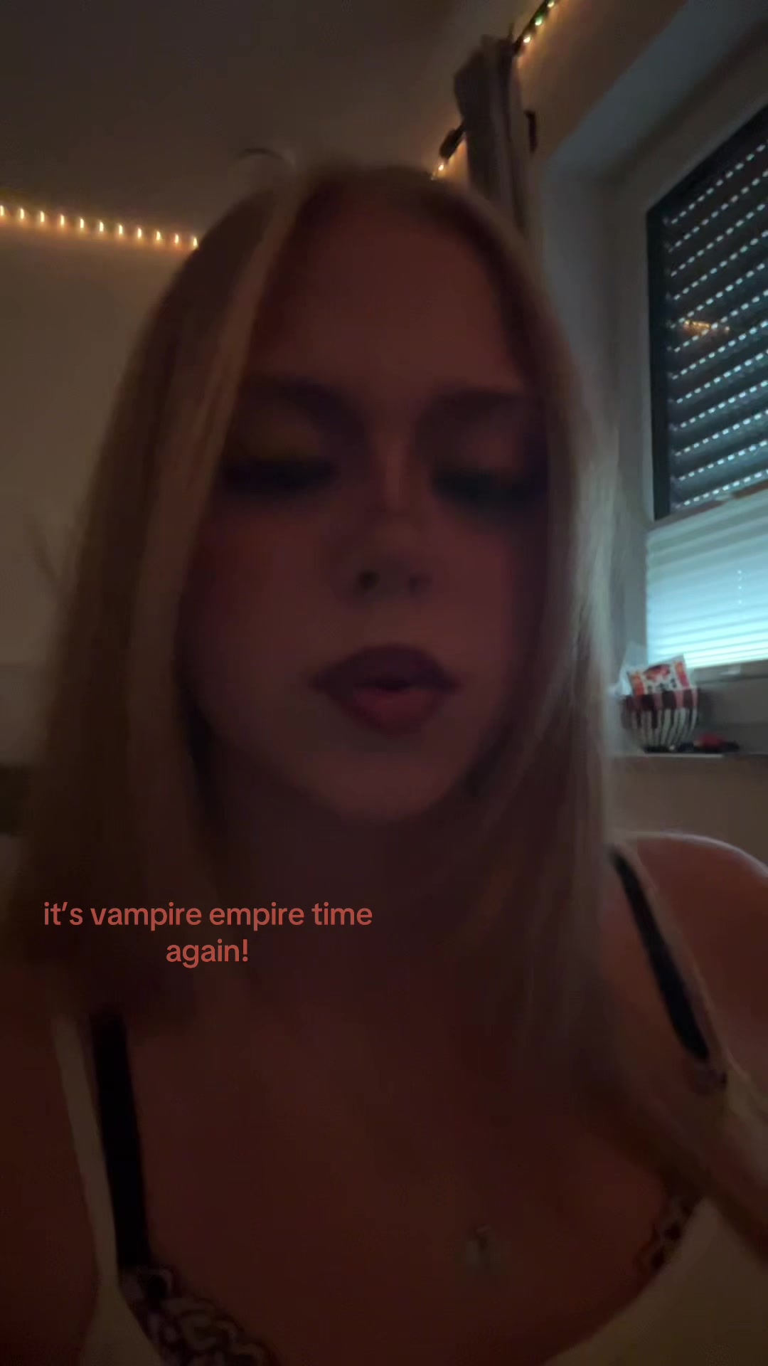 @zoemberassing